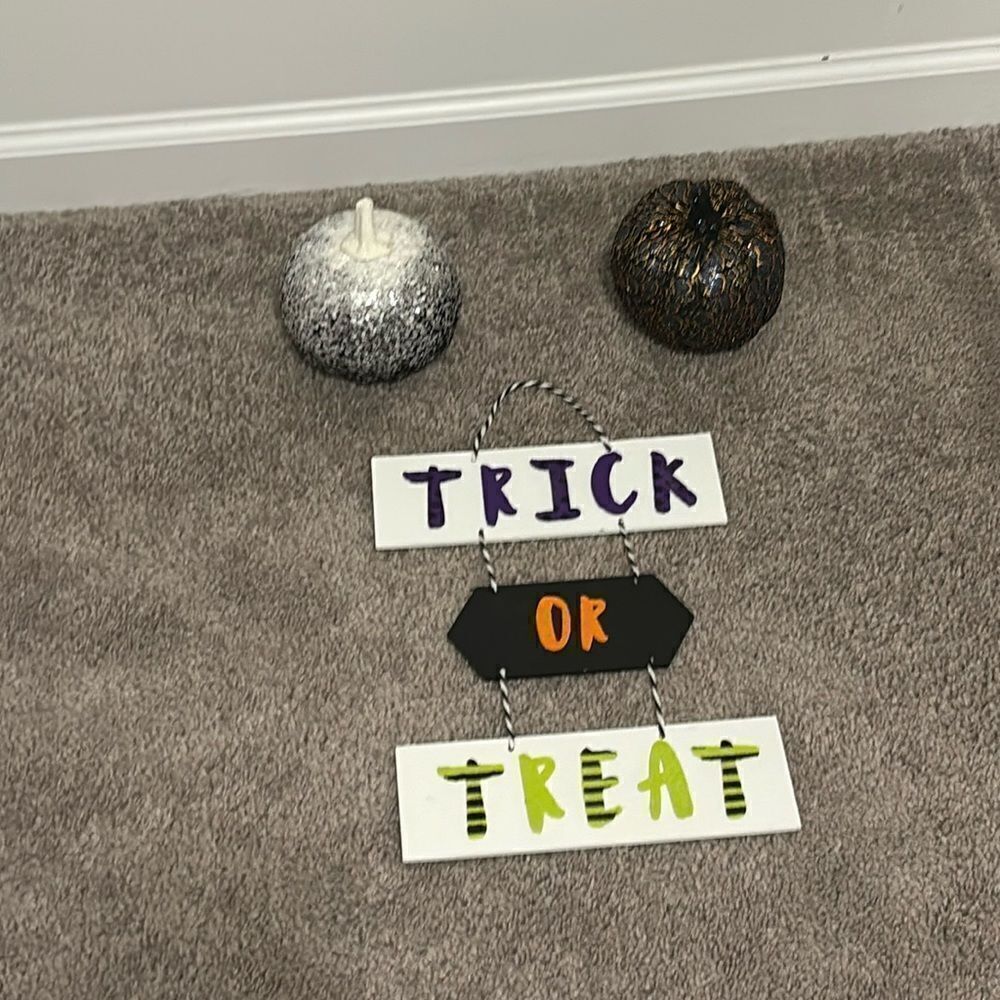 Fall Decor Bundle - Picture 2 of 3
